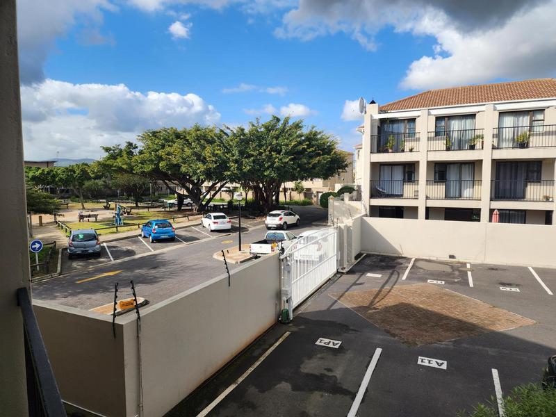 2 Bedroom Property for Sale in Parklands Western Cape